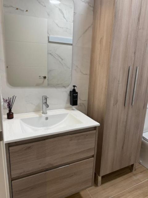 El Jardin Del Torcal Apartment Malaga